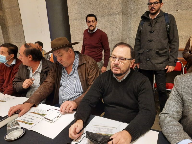 Legisladores nacionales se reunieron con tabacaleros