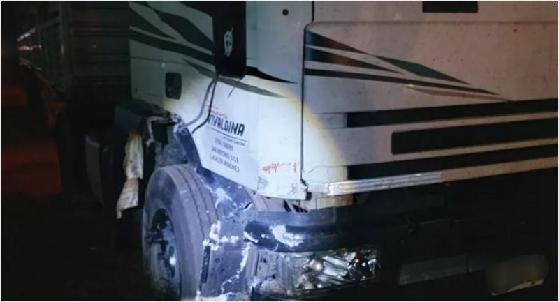 MISIONES - San Vicente: Motociclista murió al chocar contra un camión