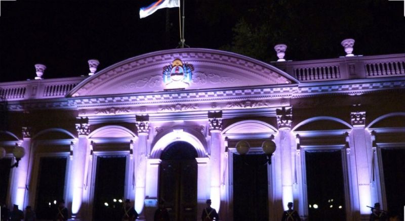 Herrera Ahuad anunció pago de bono de 5 mil pesos al personal de salud de Misiones