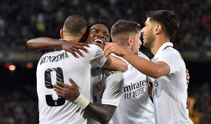 FÚTBOL – España: ¡Histórico! Real Madrid goleo 4-0 al Barcelona y lo eliminó