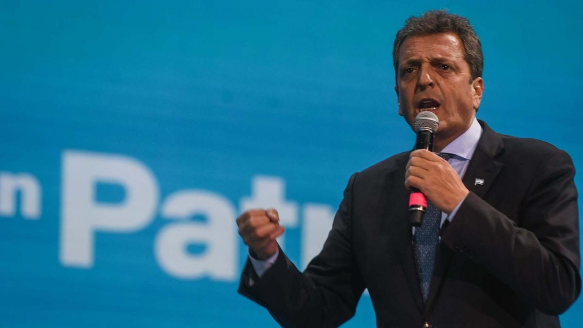 Massa y otra réplica a Milei: «No te importa destruir el planeta ni la vida de nadie»