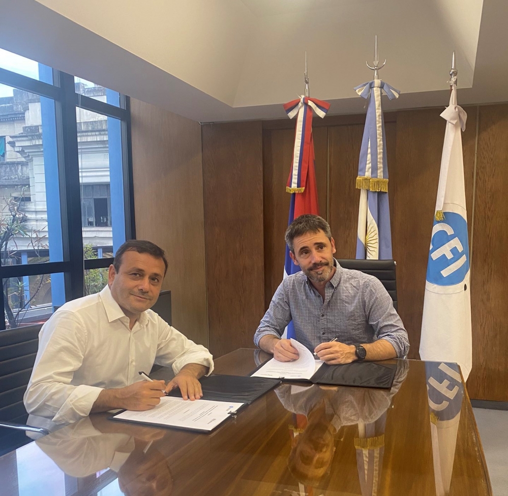 Herrera Ahuad rubricó acuerdo con el CFI con vistas a promover y afianzar el turismo sustentable