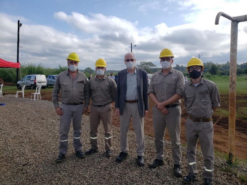 Energía de Misiones incorporó al servicio a varias familias relocalizadas