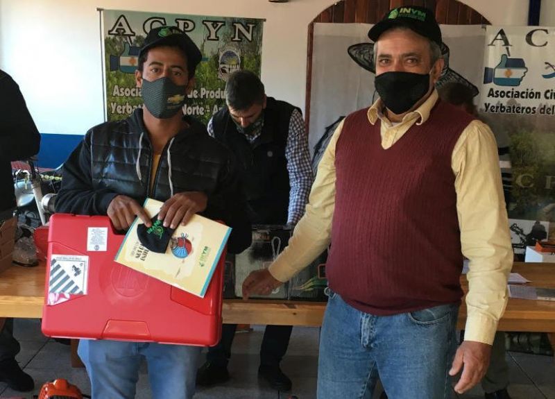 En sólo cuatro meses, el INYM volcó 150 tijeras electrónicas al sector para mejorar la cosecha