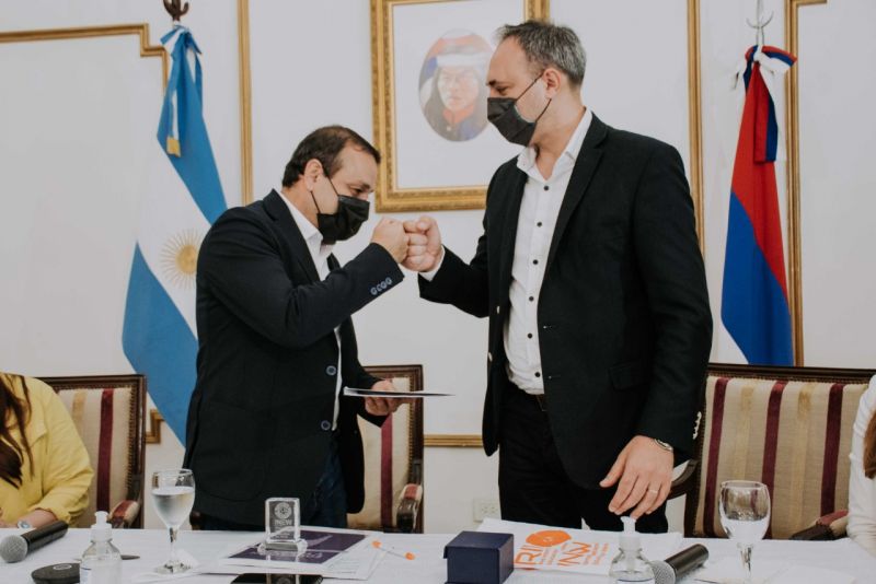 Firmaron convenio para fortalecer la inclusión laboral y educativa