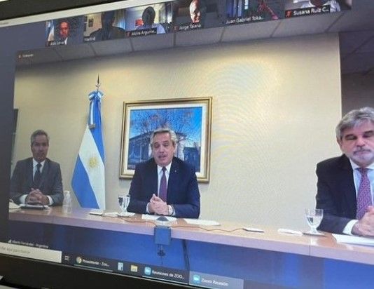 Funcionarios que estuvieron con el Presidente Fernández en las recientes pasadas 48 hs