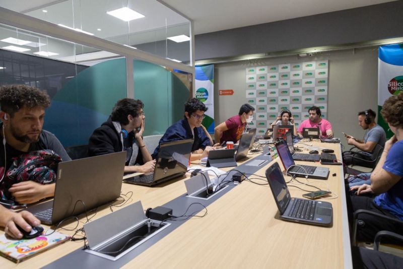 Silicon Misiones continúa transformando el paradigma educativo