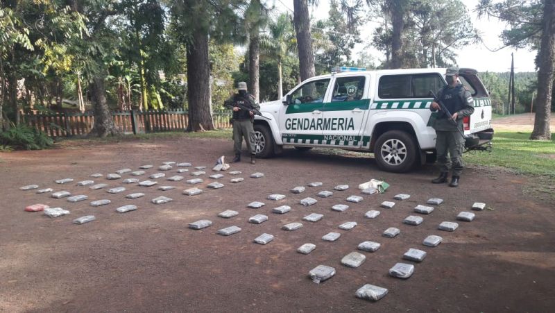 MISIONES – S Ignacio, Eldorado y Oberá: GN secuestró cargas de marihuana con un avalúo superior a 134 millones de pesos