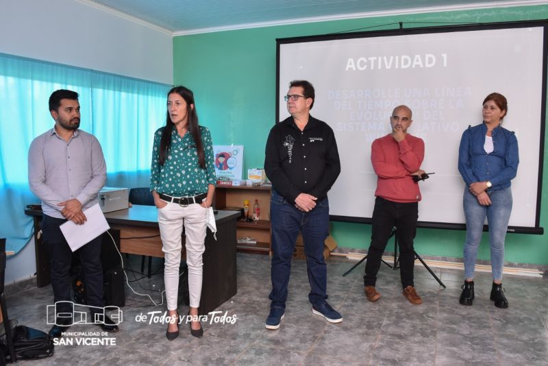 Comunales sanvicentinas: Lanzamiento de 3 cursos de la UPM en la localidad