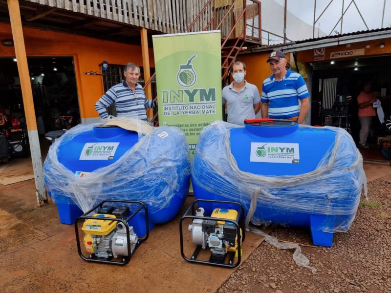 El INYM entrega de herramientas en ocho municipios de la zona productora de Misiones