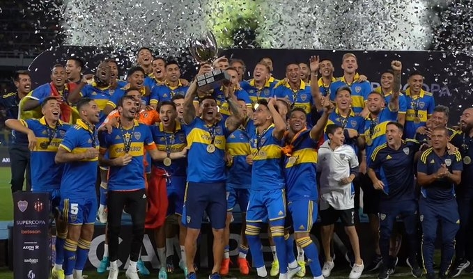 FÚTBOL Profesional: ¡Boca Supercampeón! y récord nacional