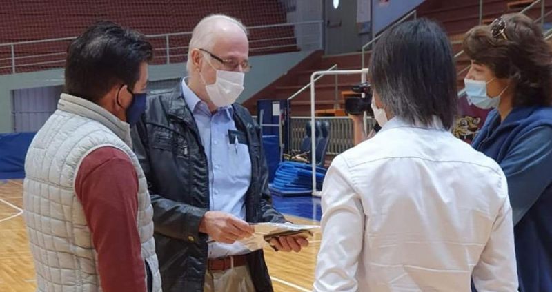 El presidente de Energía de Misiones hizo entrega de Luminarias LED en Montecarlo
