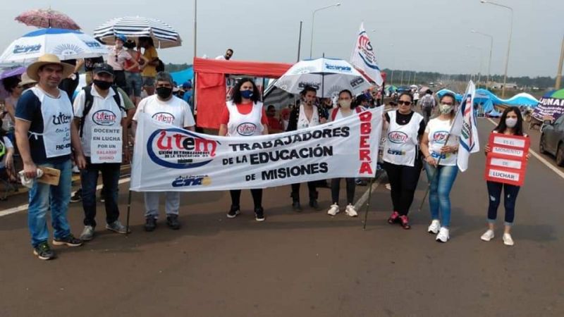 Docentes disidentes volvieron a las rutas – En San Vicente apuntaron a la UDPM – Este martes habla “Grillo” Caballero por Radio Ce