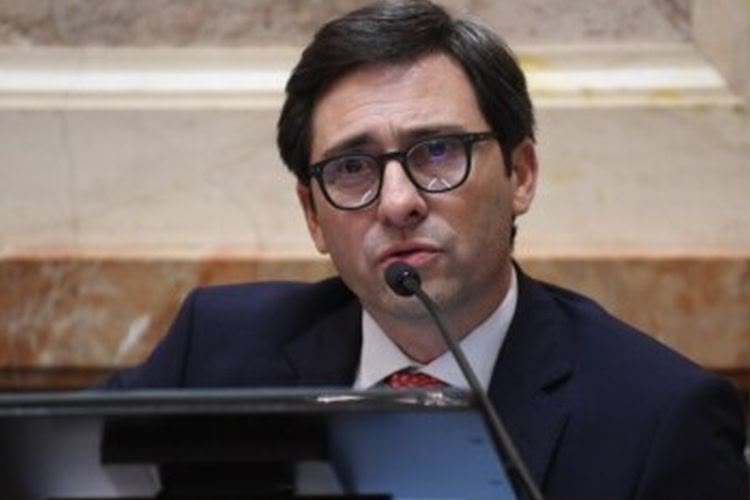 Misiones: Goerling (PRO) defendió el proyecto para eliminar el límite a la compra de tierras por extranjeros y cuestionó a intendentes