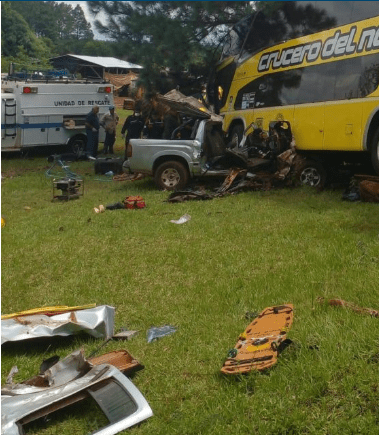 MISIONES – San Vicente: Un fallecido y dos heridos graves en triple colisión