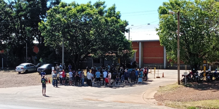 Misiones: La Cooperativa Tabacalera acudió a la Justicia por la protesta de un grupo de productores que bloquean el acceso a su sede