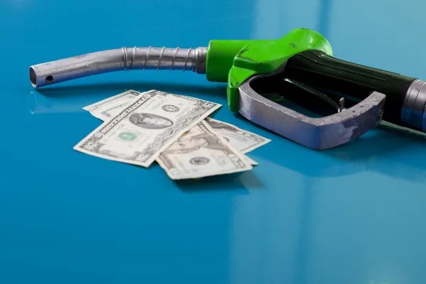 Combustibles: nuevo aumento desde marzo y más presión sobre el bolsillo en un país con inflación persistente