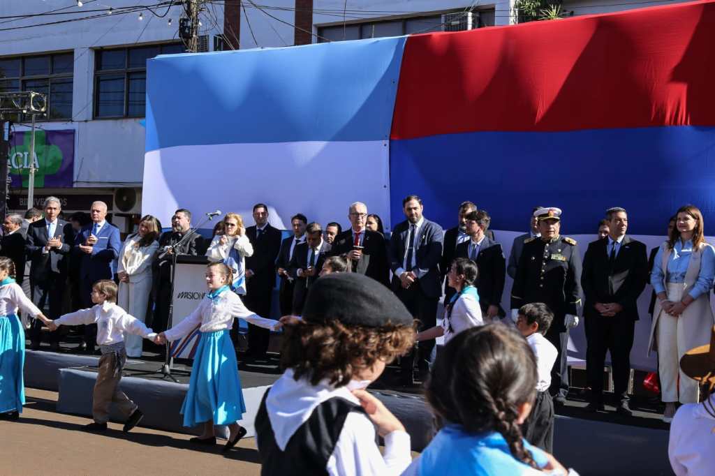 Día de la Independencia en Misiones: “El poder central debe respetar y entender que las provincias somos preexistentes a la Nación, nosotros la creamos” dijo Passalacqua