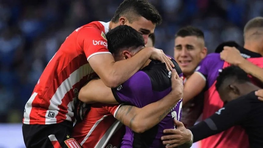 FÚTBOL – Copa de la LPF 2024 – El Campeón es Estudiantes al imponerse por penales a Vélez – TODA LA INFO