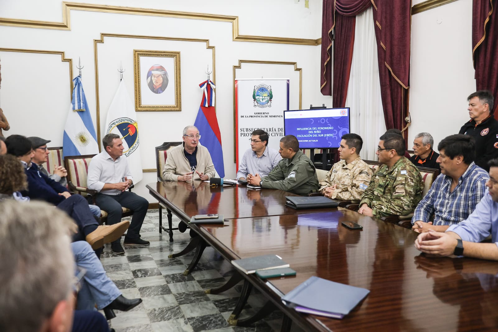 Misiones: Passalacqua encabezó la primera Mesa de Trabajo para prevenir y mitigar el impacto del fenómeno climático “El Niño”