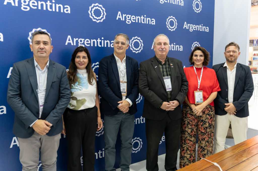 World Travel Market en Sao Paulo: Passalacqua confirmó que seguirá potenciando el turismo regional y generando más trabajo para Misiones