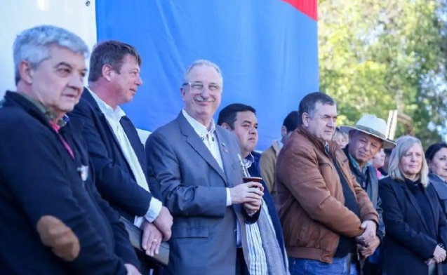 Misiones: Passalacqua anunció nuevos aumentos salariales para docentes, fuerzas de seguridad y continuará con demás sectores