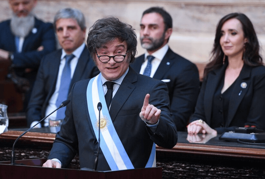 Caída de la imagen de Milei: “Mucha gente que lo apoyó, hoy se está retrayendo”