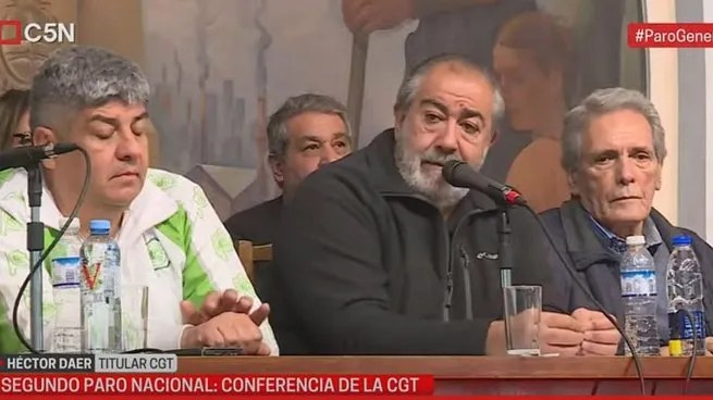 La CGT calificó como «contundente» el paro general y pidió al Gobierno «tomar nota»