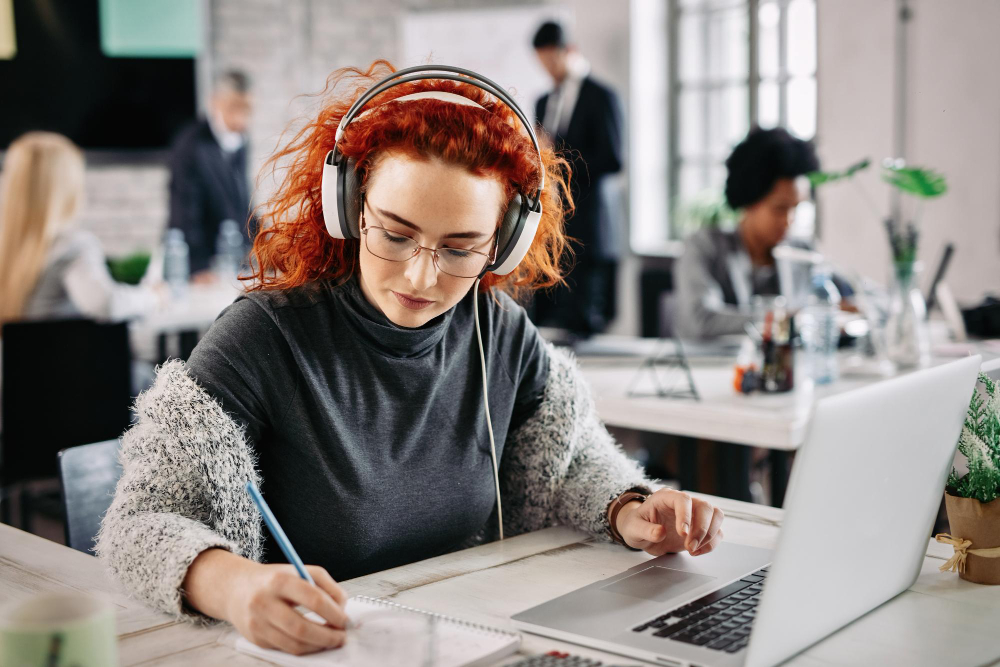 Formación de grado universitario para técnicos en informática y programadores