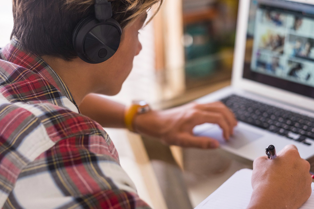 Un programa de educación a distancia que apuesta por la innovación y la comunicación fluida