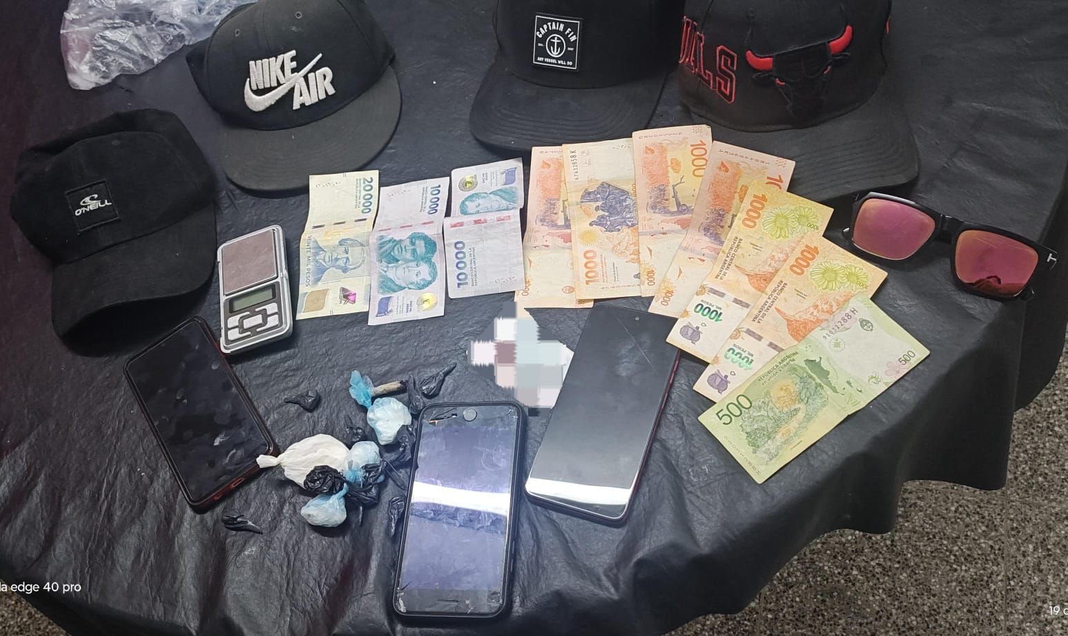 Amplio despliegue policial en Córdoba: múltiples detenidos y secuestros en distintos operativos