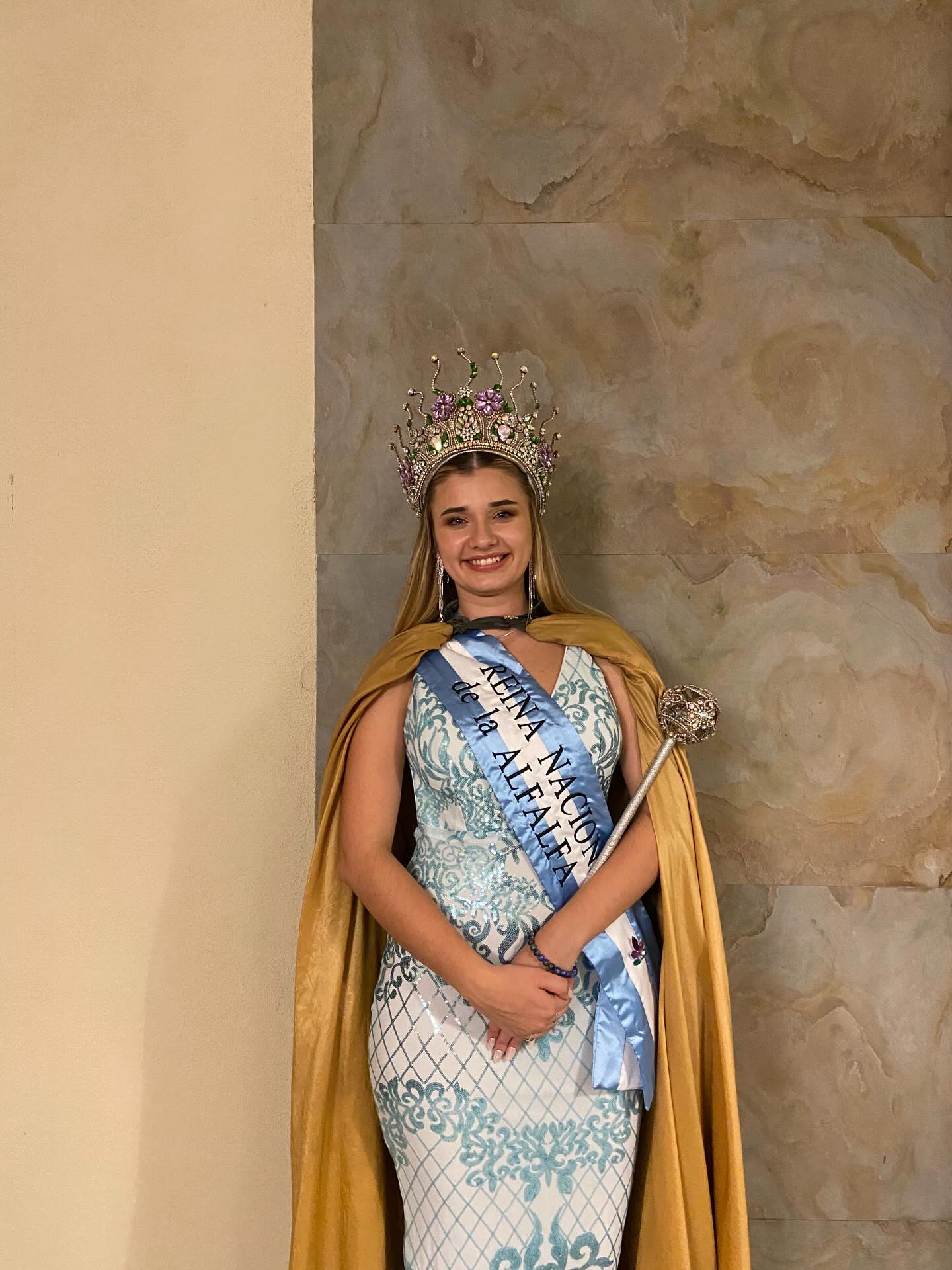 San Basilio: María Ana Martini es la nueva Reina Nacional de la Alfalfa