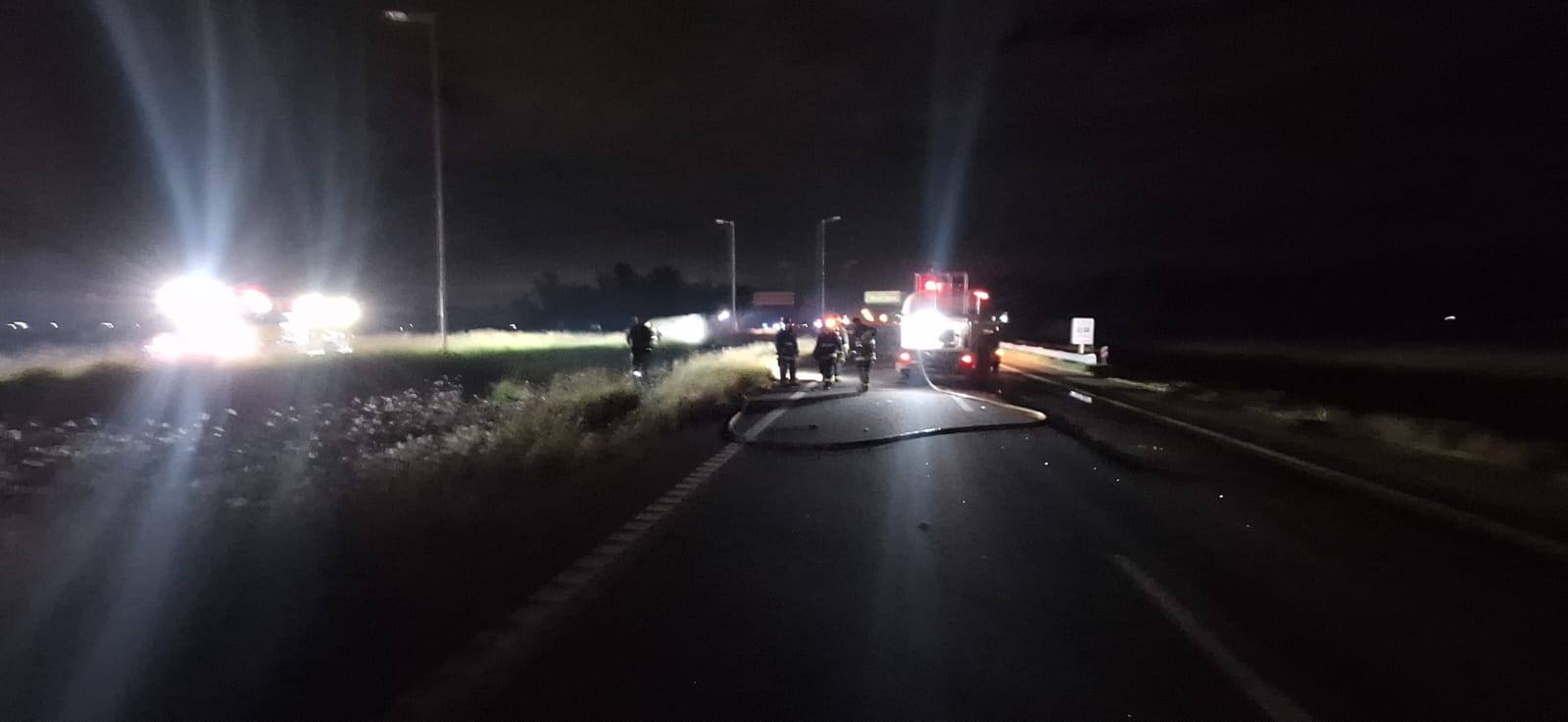 PILAR - CORDOBA EN UN TERRIBLE ACCIDENTE DE TRÁNSITO MURIO EL CONDUCTOR DE UN CAMIÓN AL CHOCAR CONTRA OTRO
