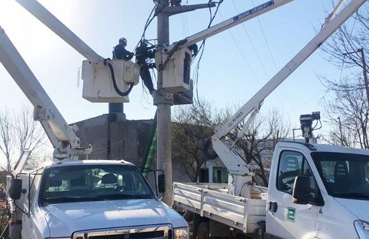 Córdoba: el gremio Luz y Fuerza selló un acuerdo salarial con “cláusula gatillo”