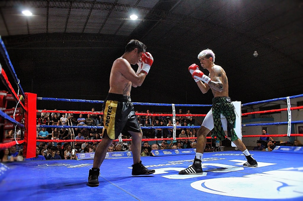 Volvió el boxeo a Huinca Renanco