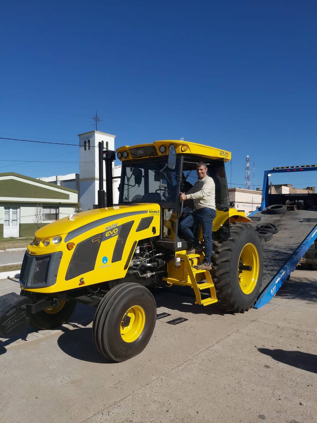 La municipalidad adquirió un nuevo tractor