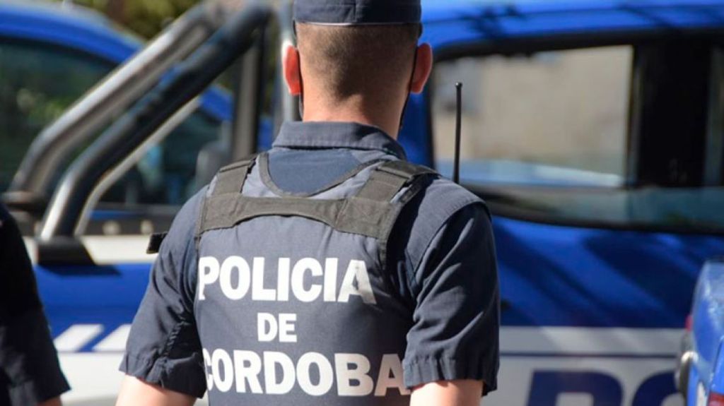Una patota golpeó salvajemente a un joven en un boliche de Alta Gracia