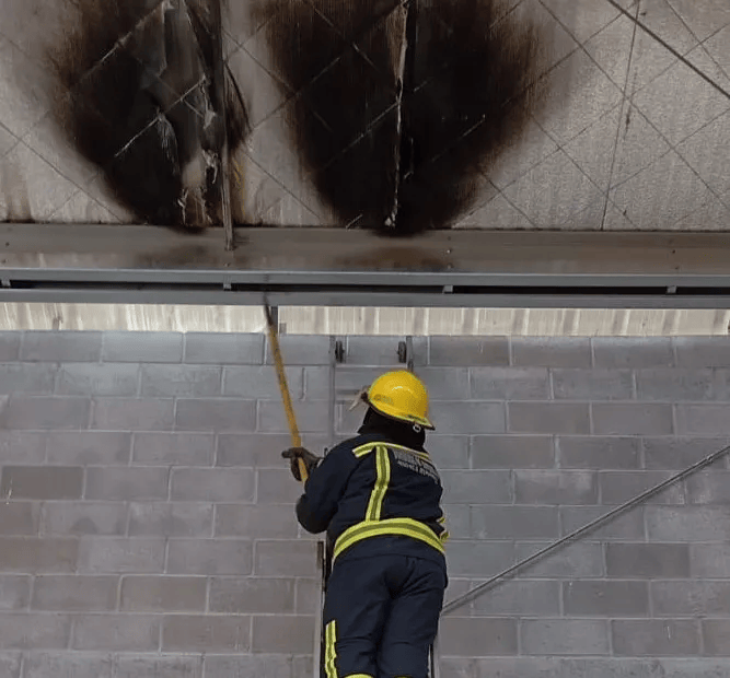 Huinca: Principio de incendio en un depósito en Ruta 26