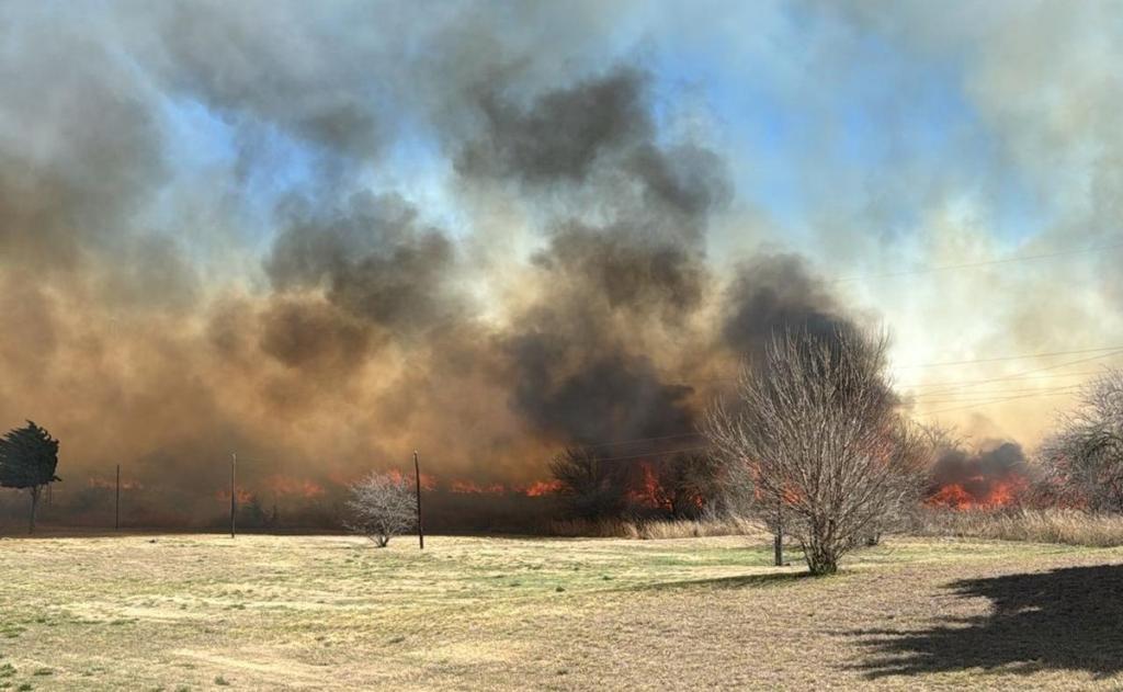 Quedan activos dos incendios en Córdoba: está habilitada la autopista a Carlos Paz