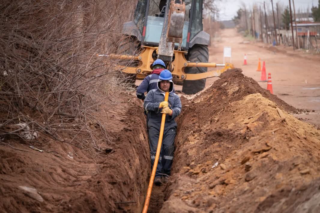 EL GAS SIGUE LLEGANDO A MÁS FAMILIAS DE CUTRAL CO