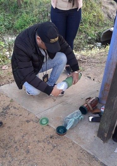 TRANSPORTABAN MARIHUANA EN TERMOS