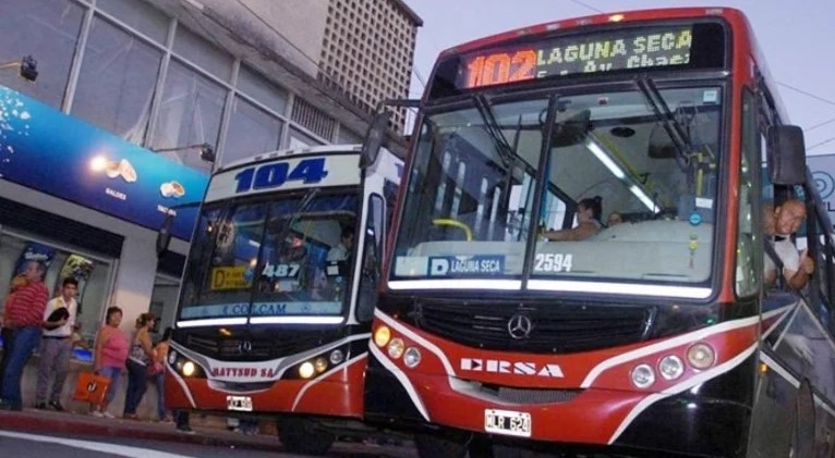 PARO DE COLECTIVOS EN CORRIENTES
