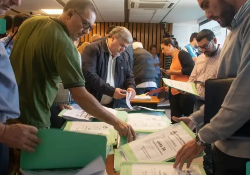 SE OFICIALIZARON LAS BOLETAS PARA LA ELECCIÓN DEL 11J