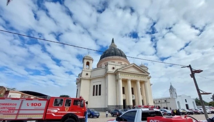 SEGUNDA PEREGRINACIÓN DE LOS BOMBEROS A ITATÍ