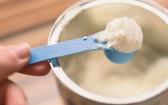 NACIÓN SUSPENDE LA ENTREGA DE LECHE