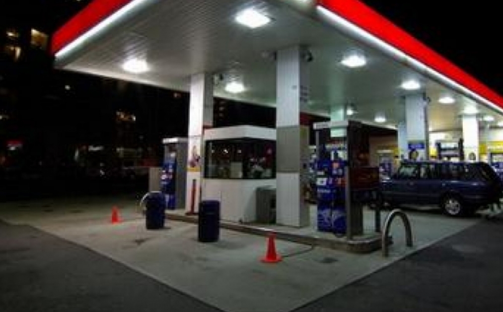ESTACIONES DE SERVICIO ANALIZAN CERRAR DE NOCHE