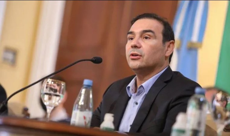 CONFIRMAN BONO DE FIN DE AÑO PARA ESTATALES