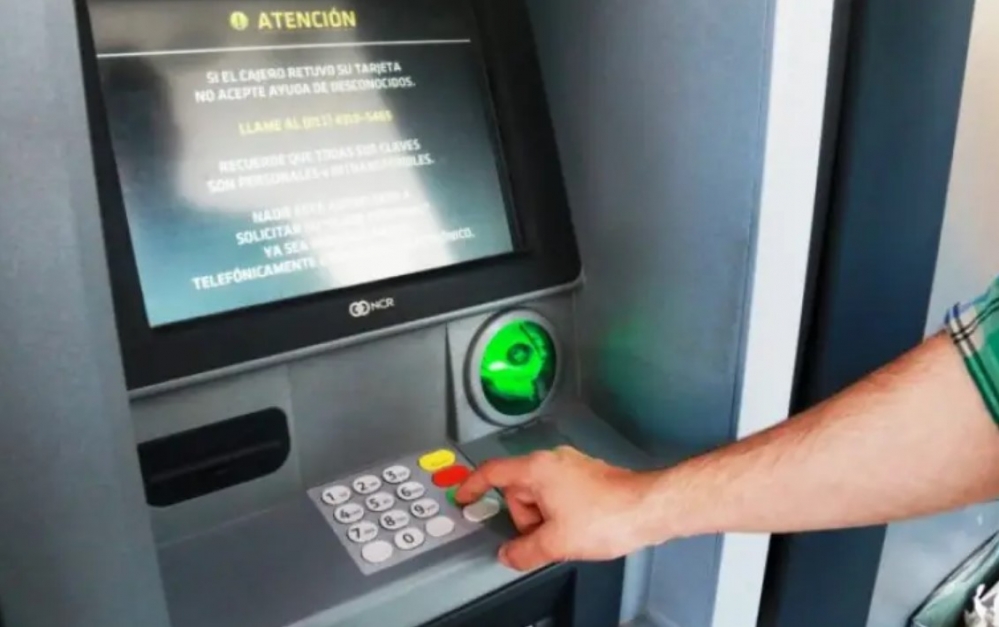 ANUNCIARON EL PAGO DE SUELDOS A ESTATALES