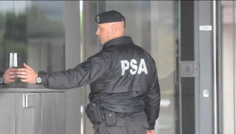 DETIENEN EN SALTA A CORRENTINO CON 10,5 KILOS DE COCAINA