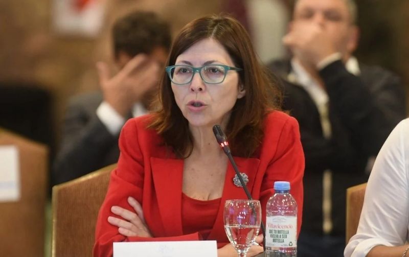 NUEVA MINISTRA DE ECONOMÍA
